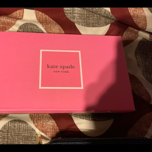 Original and authentic Kate Spade mini purse - Picture 3 of 3